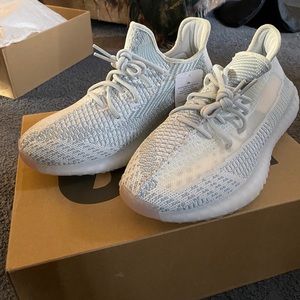 Yezzy Boost 350 Cloud White